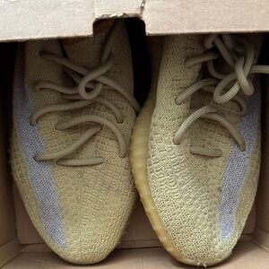 Adidas Yeezy Boost 350 V2 - Marsh